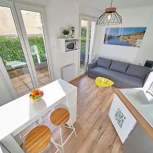 Le Petit Charial -terrasse Privative-part Dieu Lyon